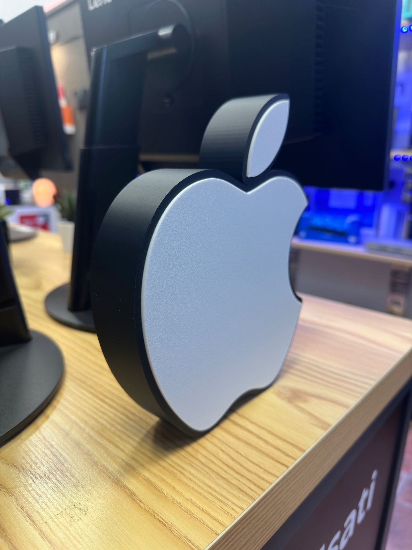 LAMPADA LOGO APPLE IN STAMPA 3D